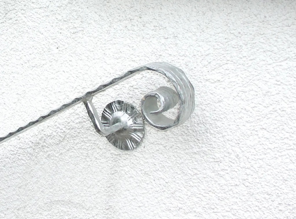 Main Courante Extérieure en Fer Plat 40x8mm - Garde-corps de 1 mètre