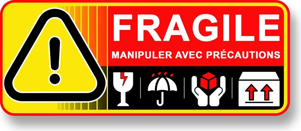 Lot 500 Etiquettes Fragile 4x10 cm pour Déménagement et Envoi de Colis
