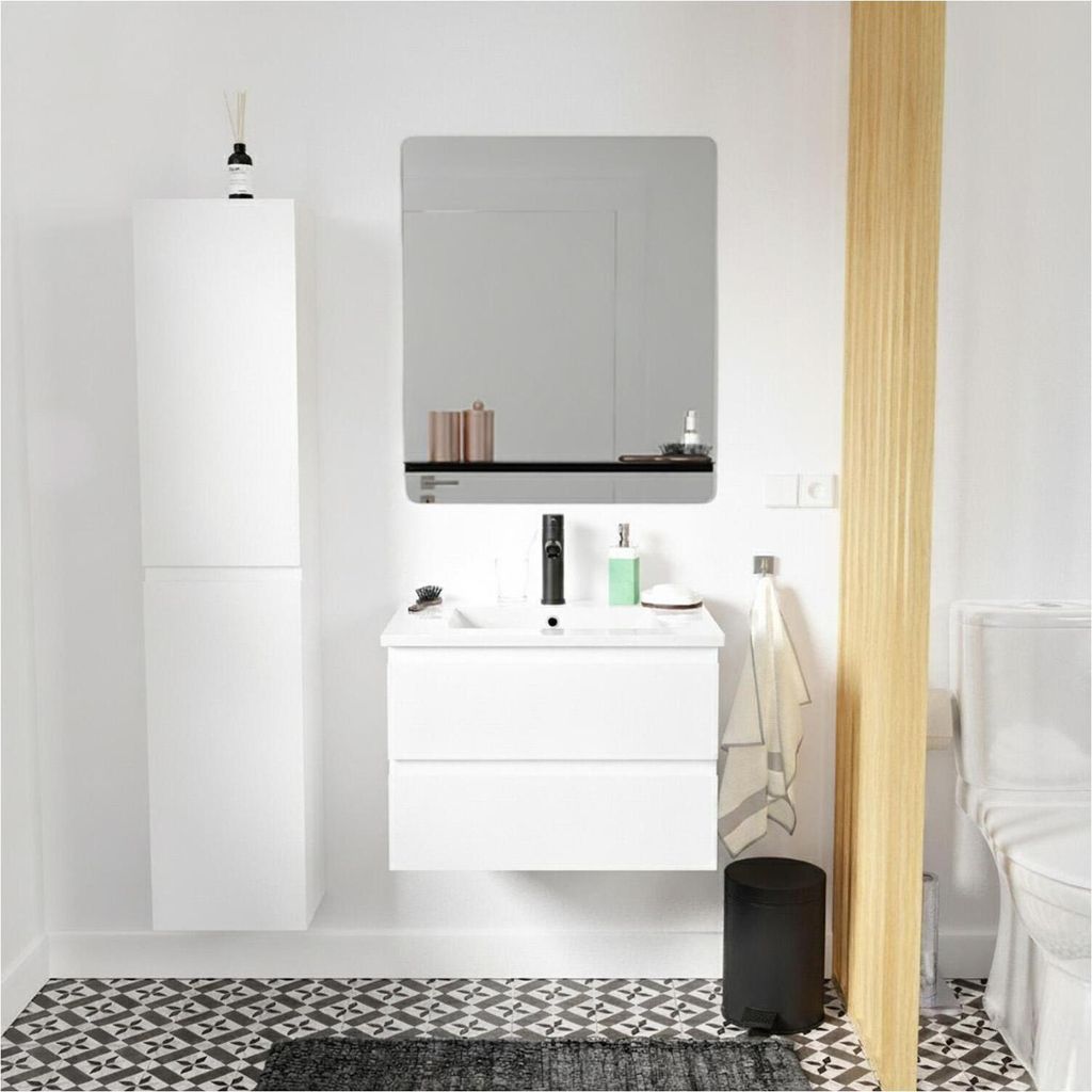 Schlichte Möbel + Wasserhahn + Spiegel + SORRENTO-Säule