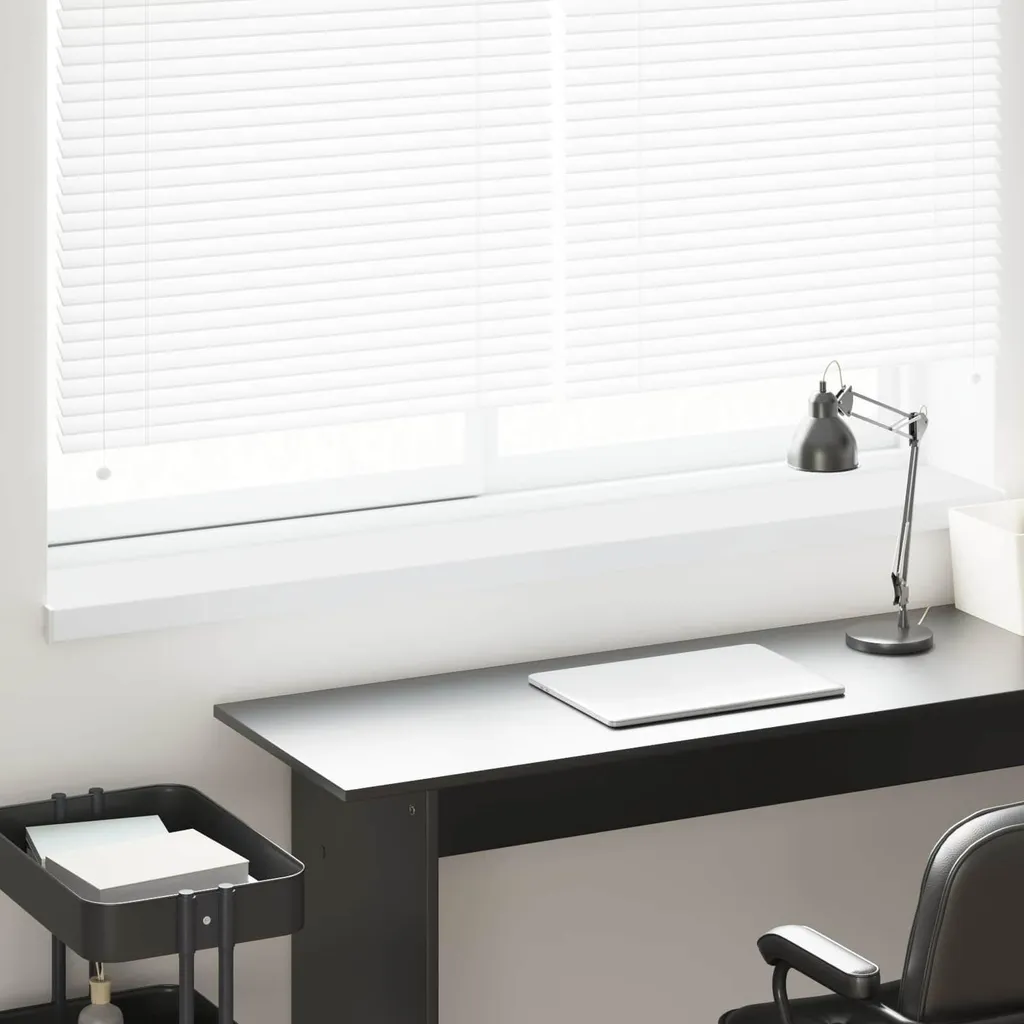 Tablette de fenêtre blanche 120 cm en PVC pour aménagement intérieur