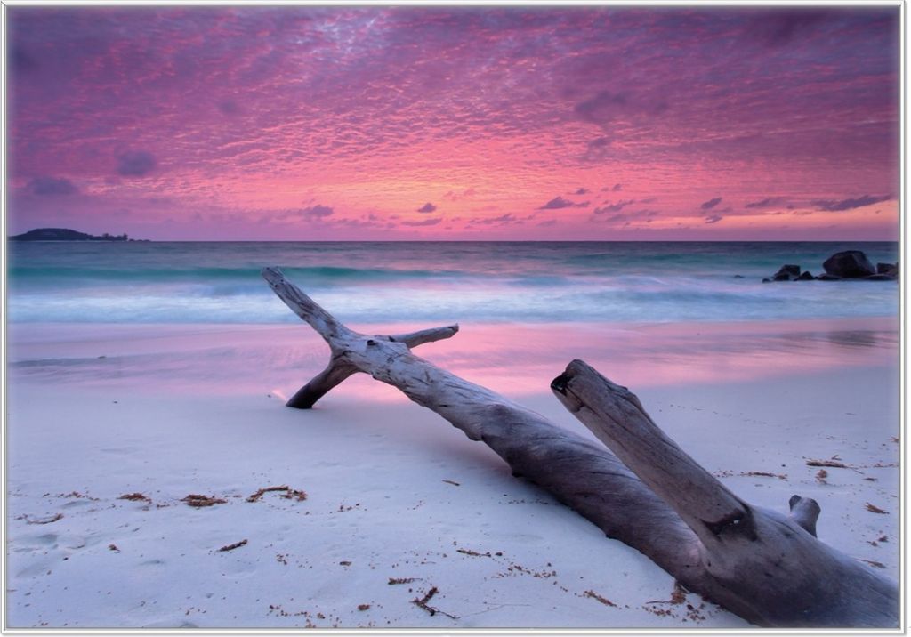 Wallario Wandbild Abendhimmel bei Sonnenuntergang, Größe: 70,30 x 100,30 cm, Poster mit weißem Kunststoffrahmen