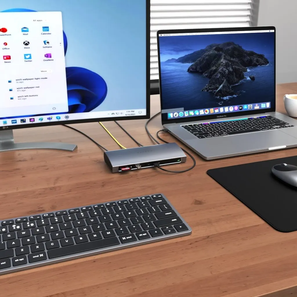 Dock Satechi Thunderbolt 4 EU avec Double Affichage 4K et Charge Rapide - 17