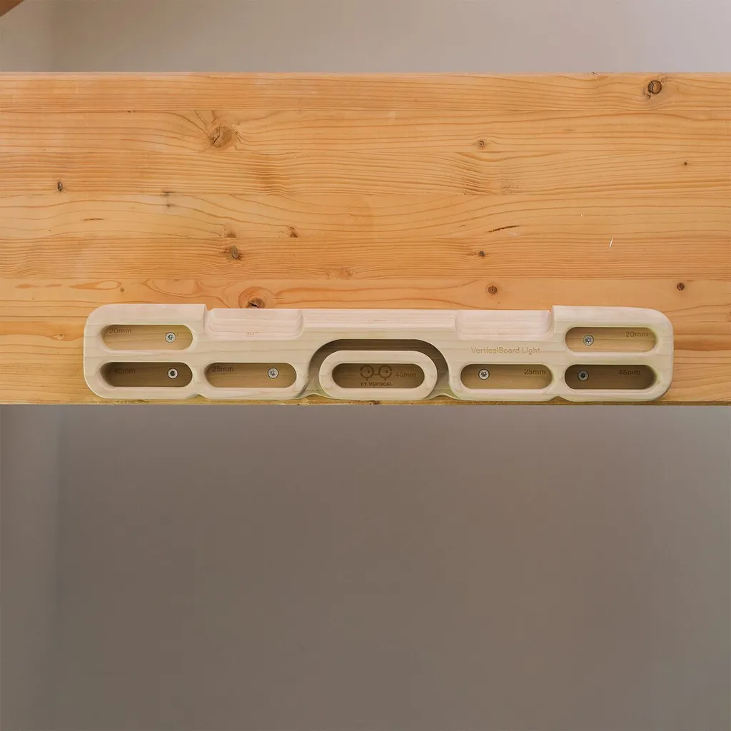 Y&Y Verticalboard Light Poutre Escalade Entraînement en Bois Compacte