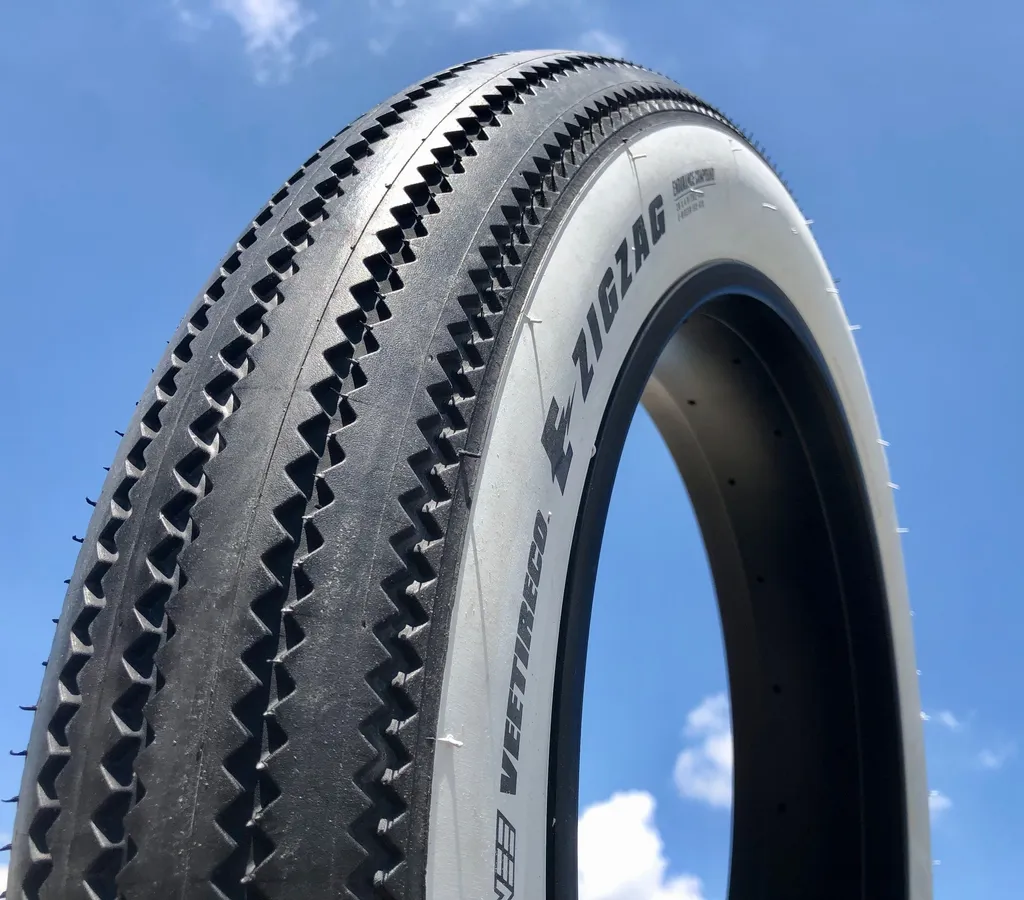 Pneus Zig Zag 20 x 4.0 - 97/102 - 406 Blancs pour Fat Bike Électrique