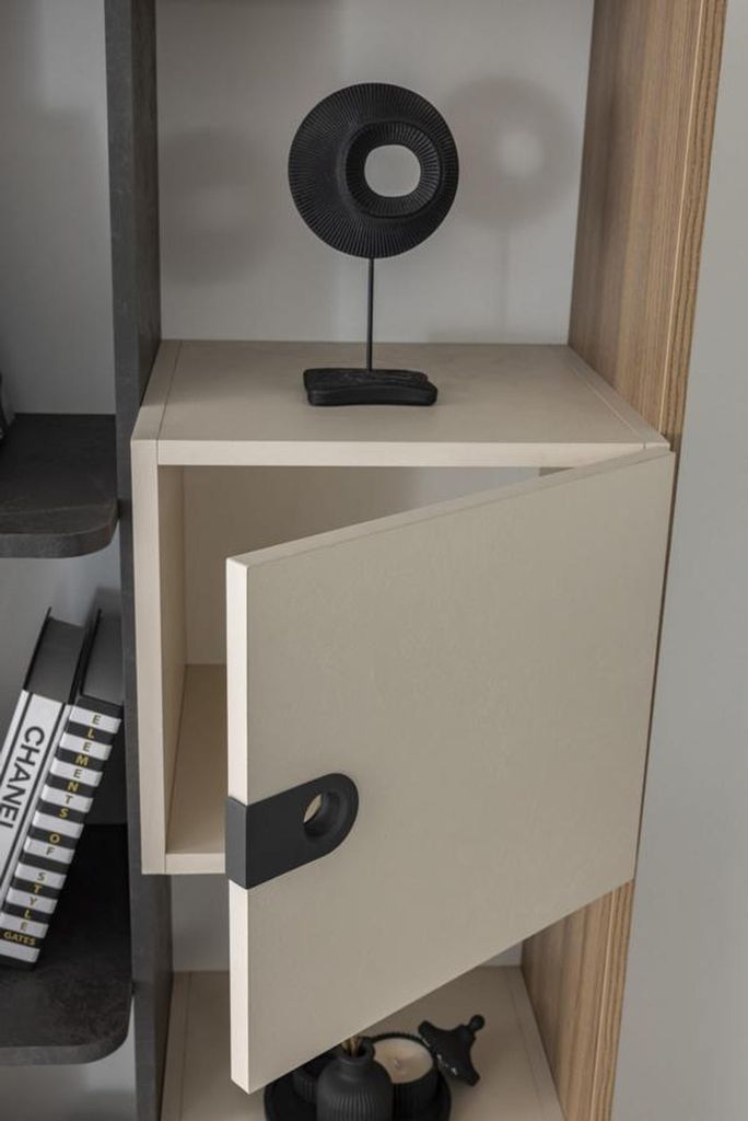Bücherregal Modern Offene Fächer Türen Holzoptik Creme Stilvolles Design Möbel