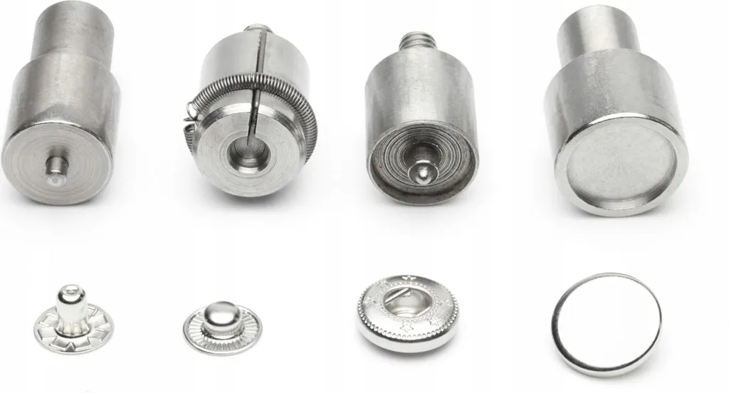 Embouts à bouton-poussoir 15mm n°831 avec outil de pose - Kit Couture