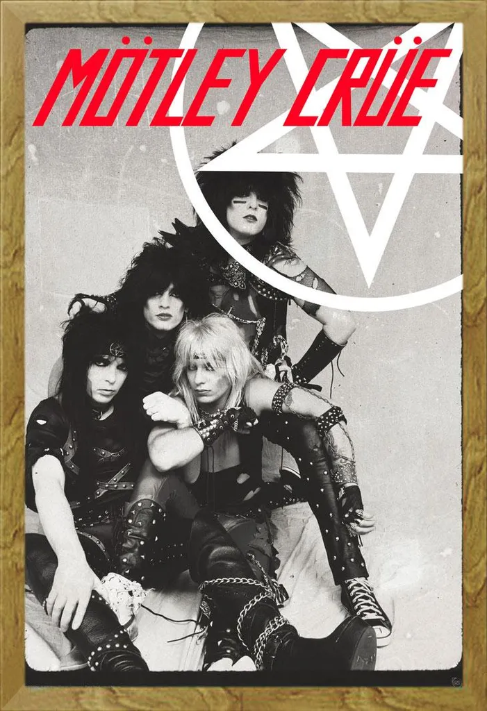 Set Poster Motley Crue + Cornice Rimovibile Shinsuke Oak Maxi