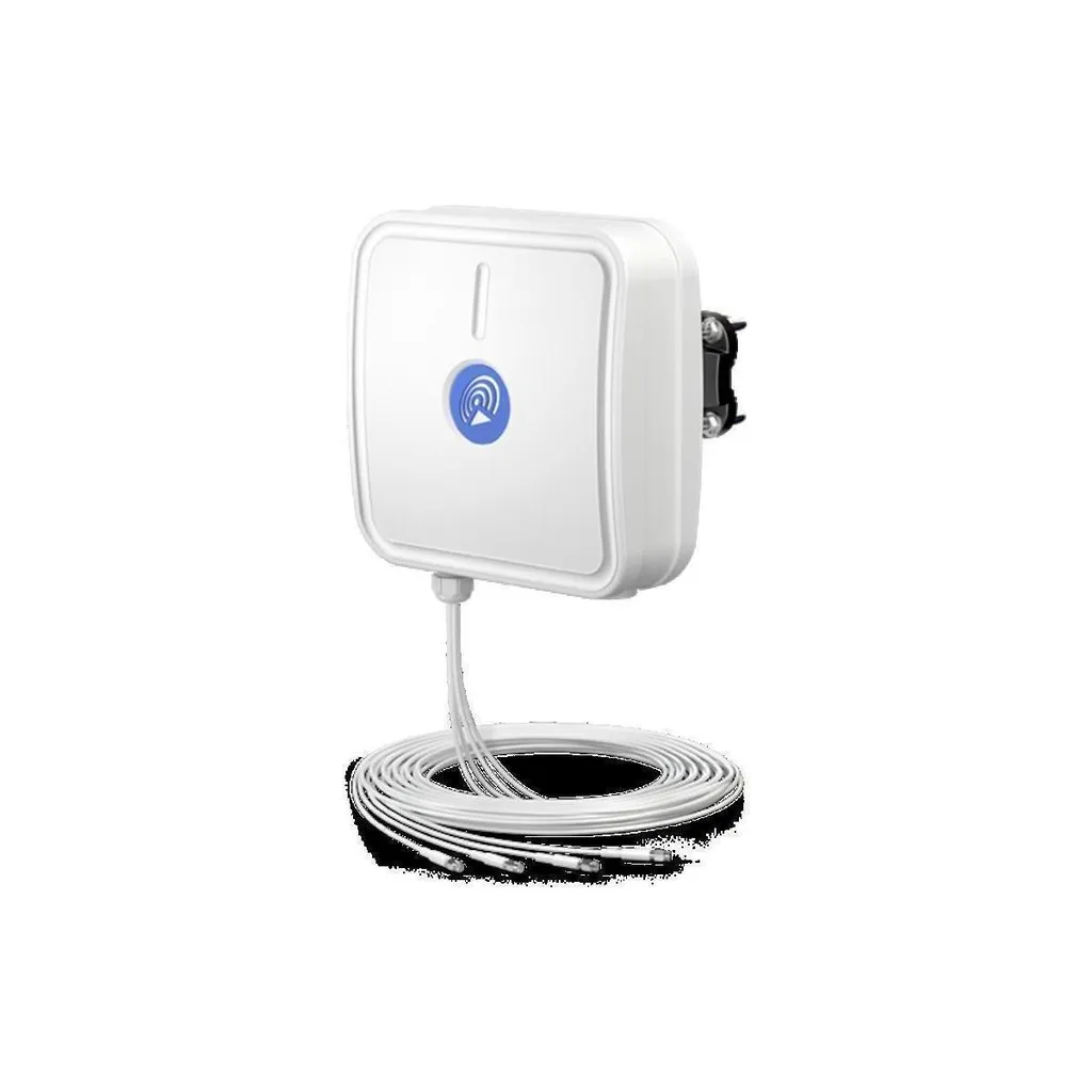 Antenne directionnelle 4G pour zone isolée QuPanel MIMO 4x4 étanche IP67