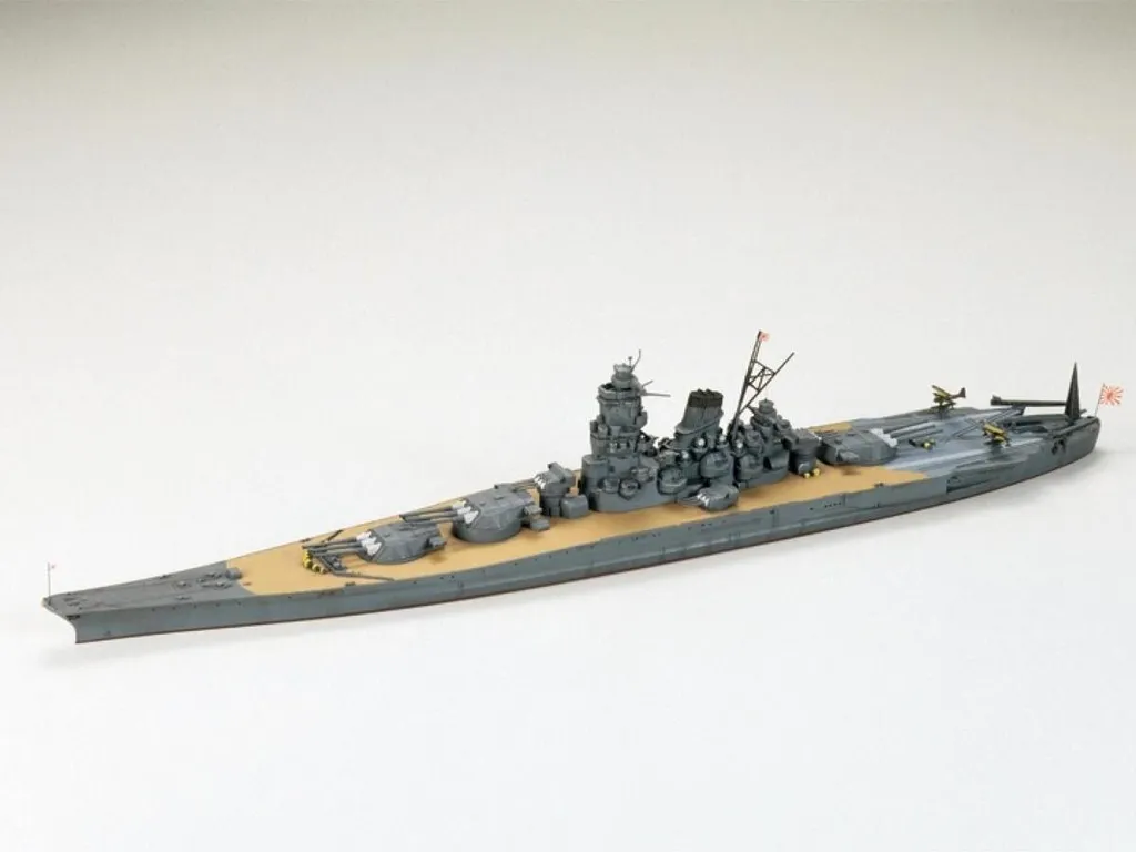 Cuirassé Musashi Tamiya 1/700 Waterline Series reproduction détaillée