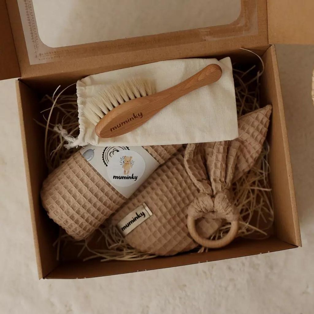 Muminky | Geschenkset für Neugeborene - 100x100 cm - Karamell - Natürliche Materialien - Praktisch und stilvoll
