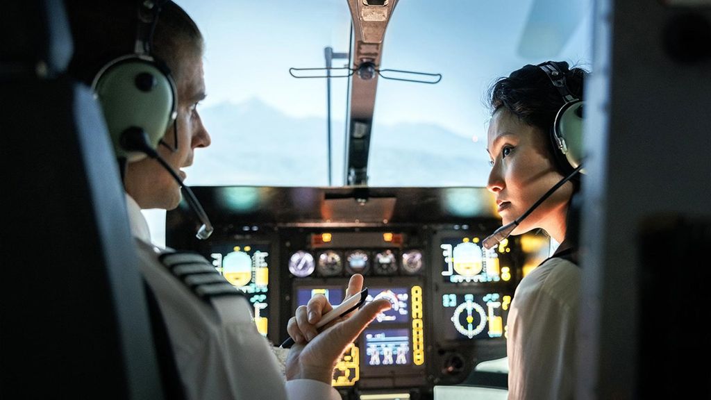 Jochen Schweizer Flugsimulator Kampfjet F-16 Nürnberg; Erlebnis verschenken oder selbst erleben; Gutschein gültig für 1 Person Zuschauer möglic...