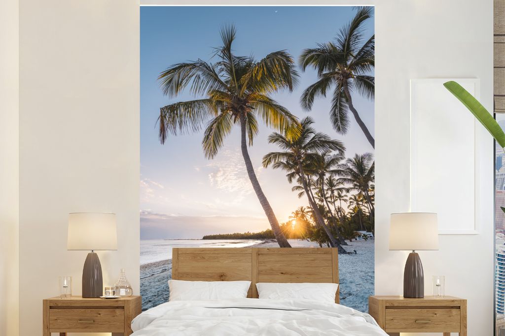 MuchoWow Fototapete für Wohnzimmer oder Schlafzimmer Wandtapete Vinyl Motivtapete Strand - Sonnenuntergang - Palme - 225x350 cm - Schlafzimmer t...