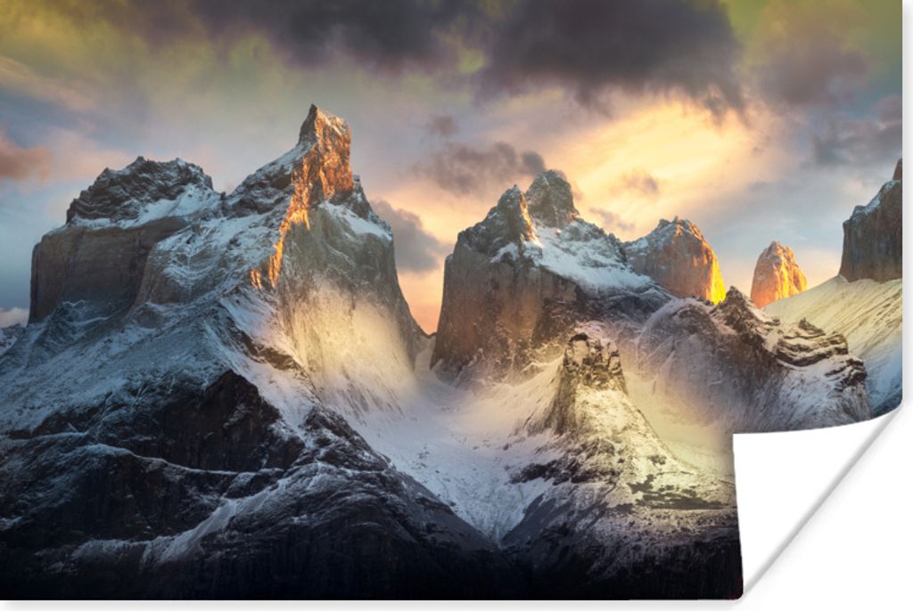 MuchoWow Poster Sonnenstrahlen über schneebedeckten Bergen in Patagonien 180x120 cm - Fotoplakat