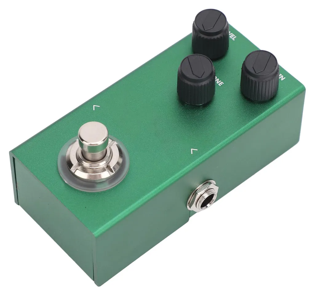 Pédale overdrive pour basse avec réglage de saturation et égalisation