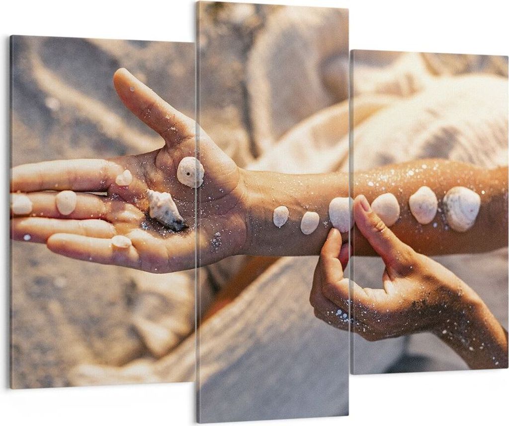 Bild auf Leinwand - Leinwandbild - 3 Teile - Muschel Hand Strand - 130x100cm - Wand Bild - Wanddeko - Wandbilder - Leinwanddruck - Bilder - Wanddek...