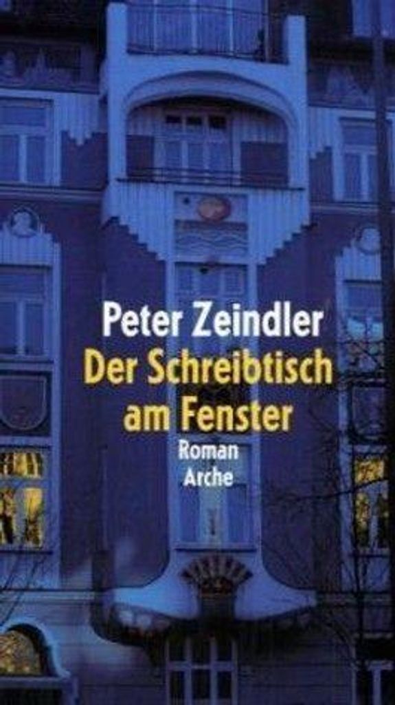 Der Schreibtisch am Fenster