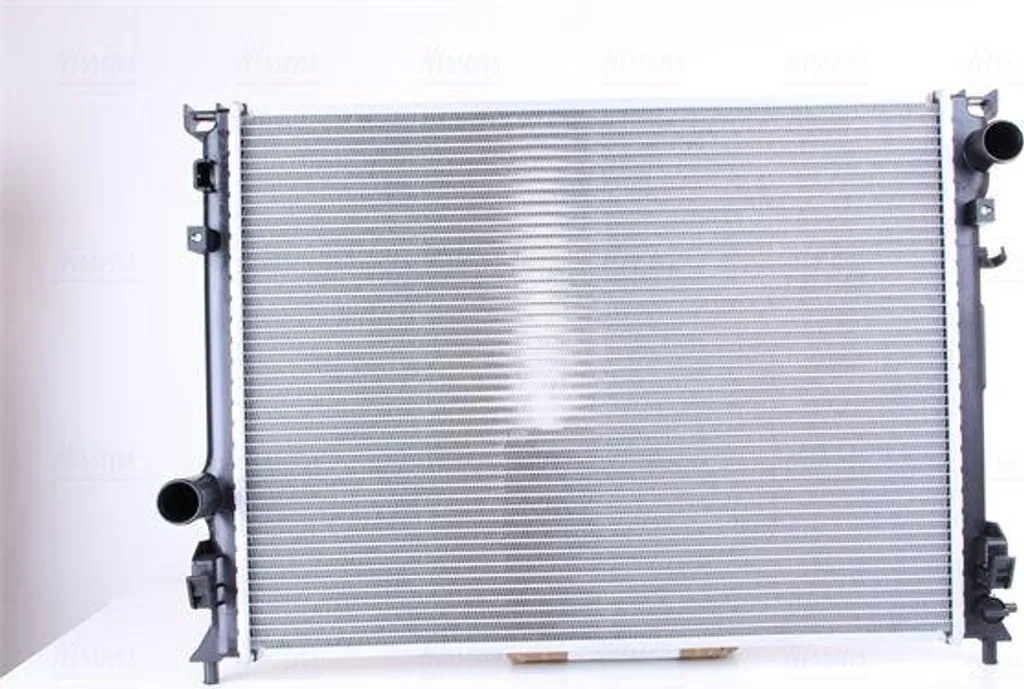 Radiateur de refroidissement NISSENS 61014A compatible Thema et 300 C