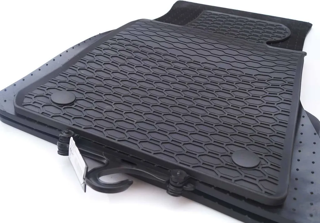Kit 4 Tappetini Gomma BMW Serie 5 G30 G31 M5 - Nero Inodore