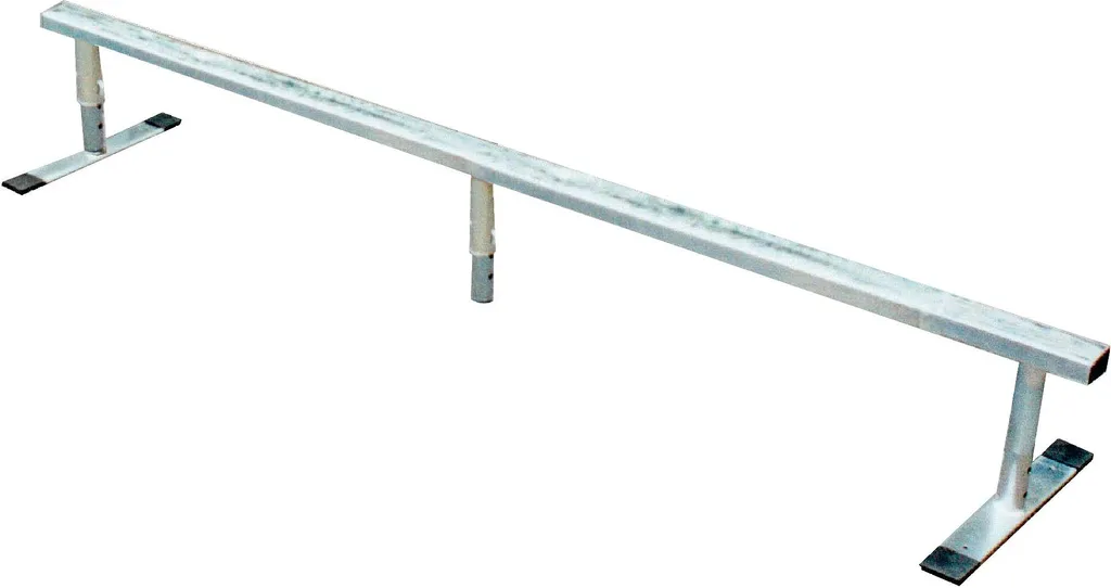 Rail de skate Rampage ultra stable avec pieds antidérapants 1,8m