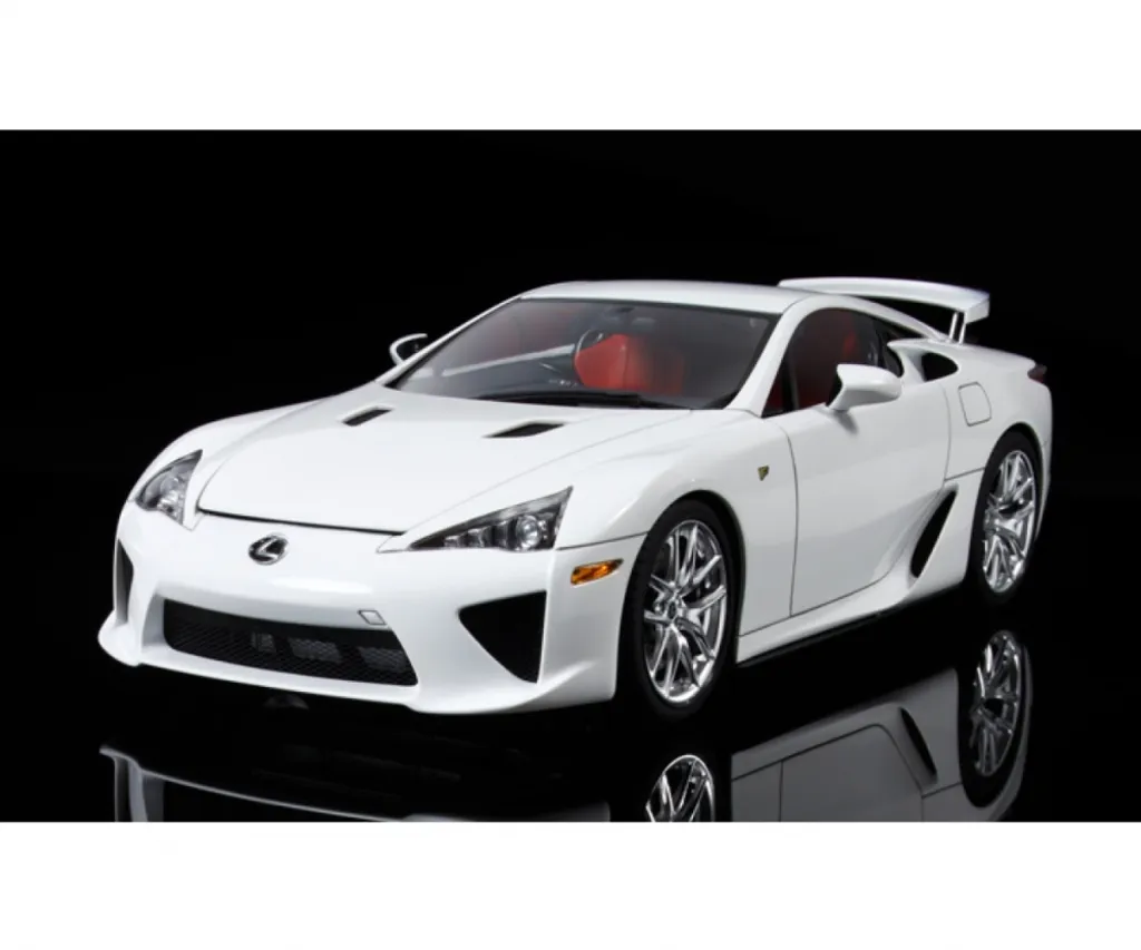 Tamiya 1:24 Lexus LFA V10 Super Car avec pièces Photo-découpées