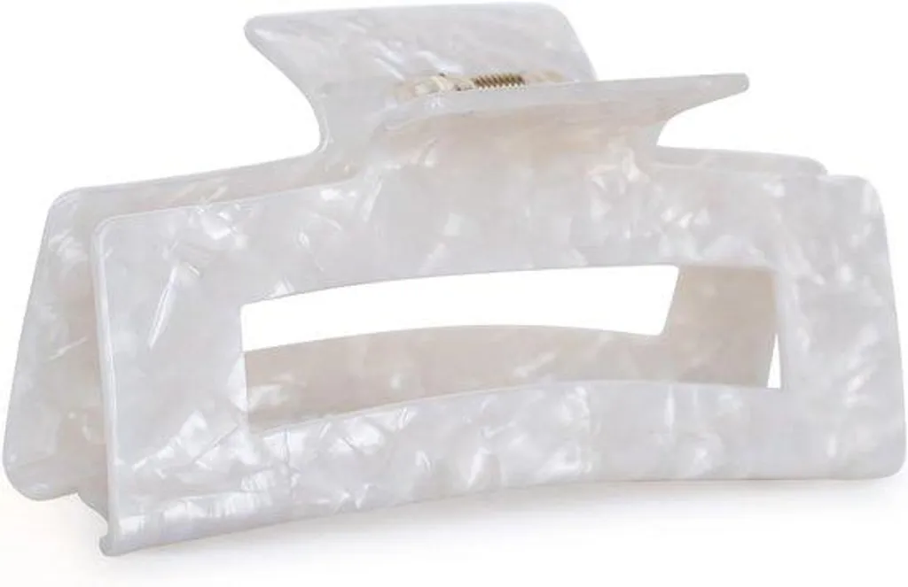 Accessoire cheveux : barrette en acétate bio pour une tenue impeccable