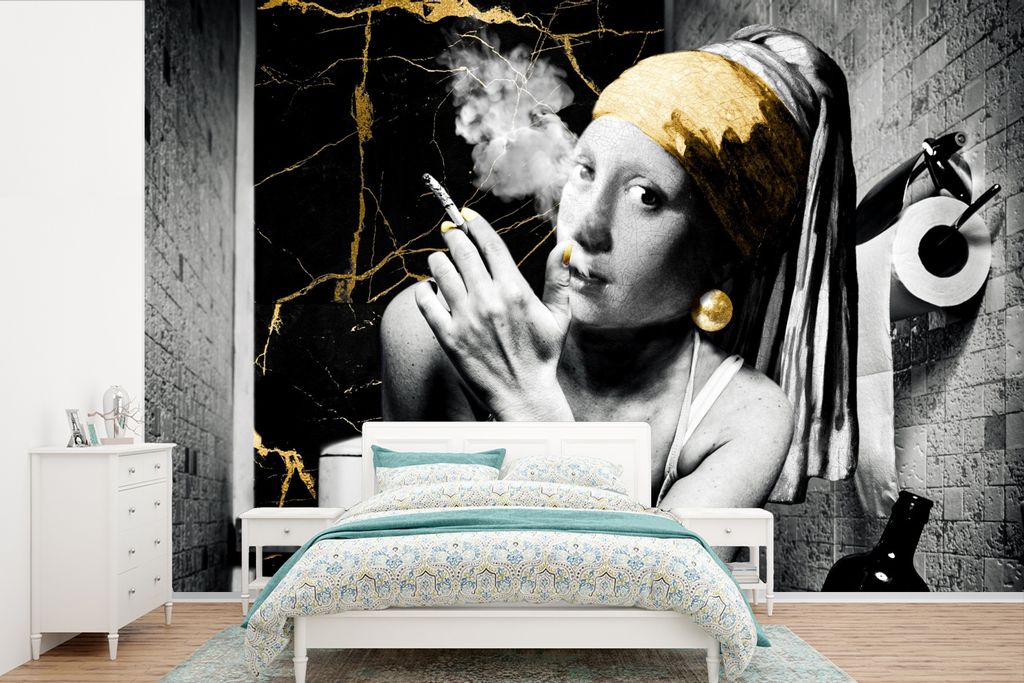 MuchoWow Fototapete für Wohnzimmer oder Schlafzimmer Wandtapete Vinyl Motivtapete Marmoroptik - Mädchen mit Perlenohrring - Zigaretten - Toilet...