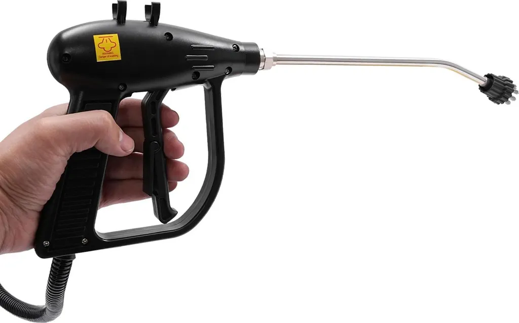 Pulitore a Vapore Oro 2500W - L'Eleganza della Pulizia Profonda