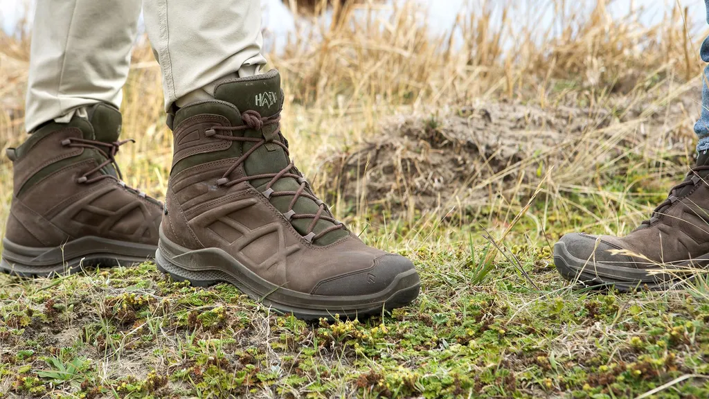 Chaussures de Marche Imperméables Haix Black Eagle Nature GTX Olive