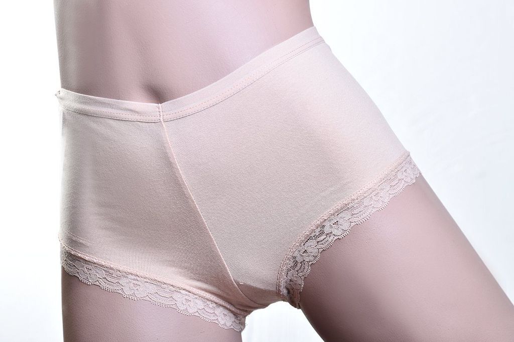 TOKER COLLECTION Panty Damen Hipster / Panty mit weicher Spitze 3 StückPackung, Farbe Haut, Größe L