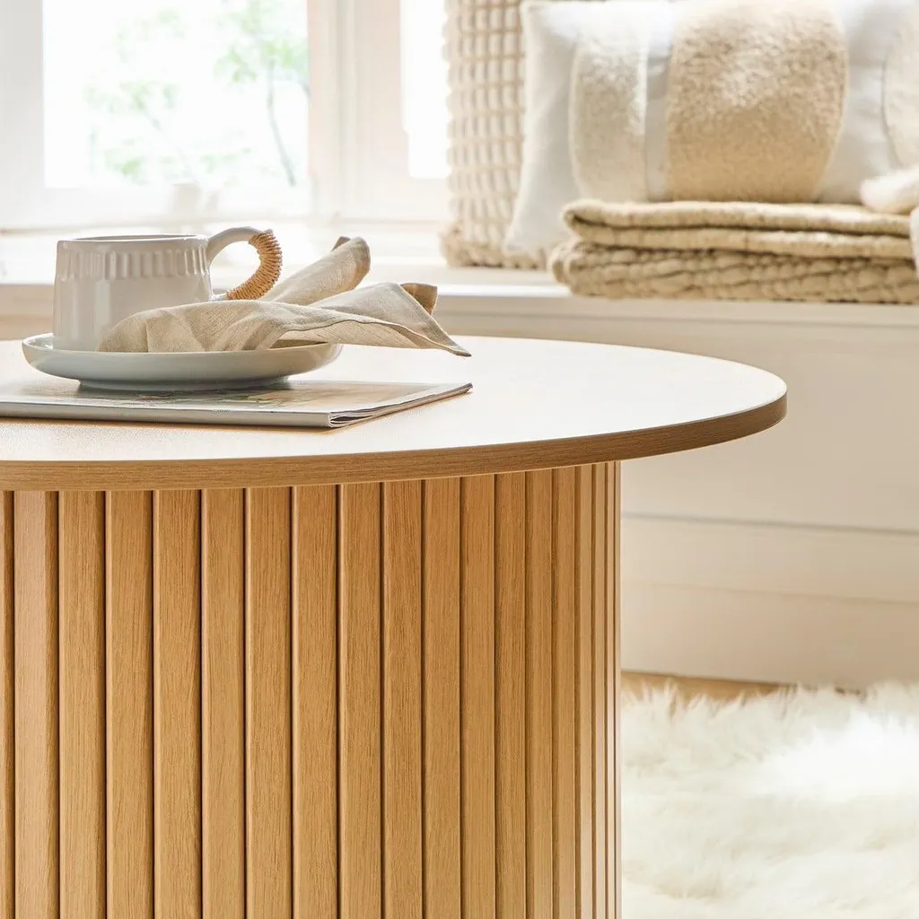 Table basse ronde bois ELIE : le meuble idéal pour un salon convivial