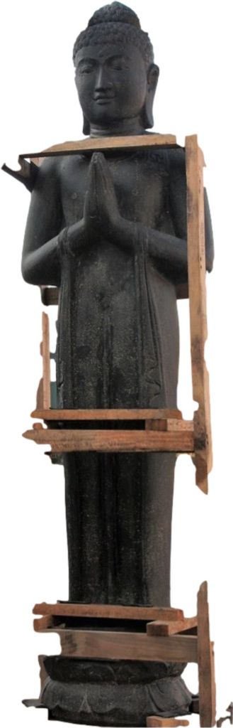 Schöner Buddha Begrüßung groß aus Steinguss perfekt für den Garten die Terrasse oder den Vorgarten ist Frostfest Witterungsbeständig und Neu ...