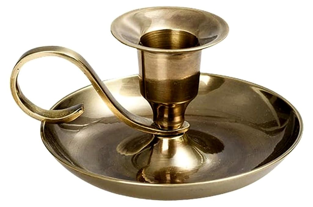 Klassischer Kerzenhalter aus Messing in Gold antik