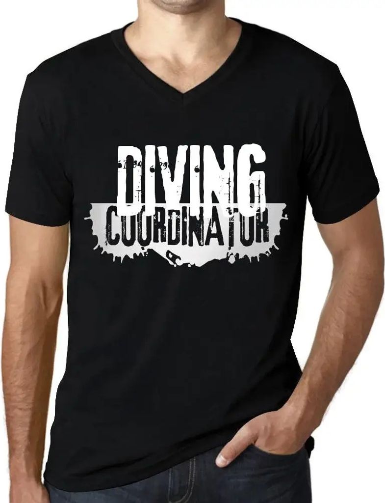 Herren Grafik T-Shirt V-Ausschnitt Koordinator für Tauchen – Diving Coordinator – Öko-Verantwortlich Vintage Jahrgang Kurzarm Lustige Druck G...