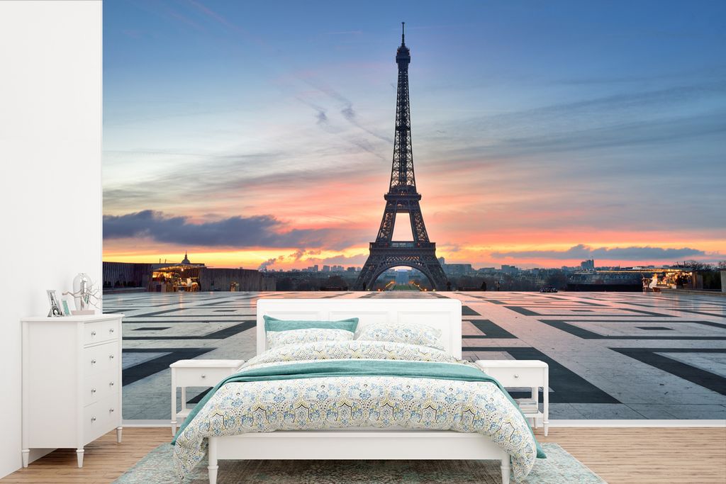 MuchoWow Fototapete für Wohnzimmer oder Schlafzimmer Wandtapete Vinyl Motivtapete Der Eiffelturm vom Platz des Palais de Chaillot bei Sonnenunte...