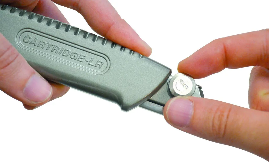 Couteau de sécurité NT L-2000RP en métal pour découpes intensives 18 mm - 7