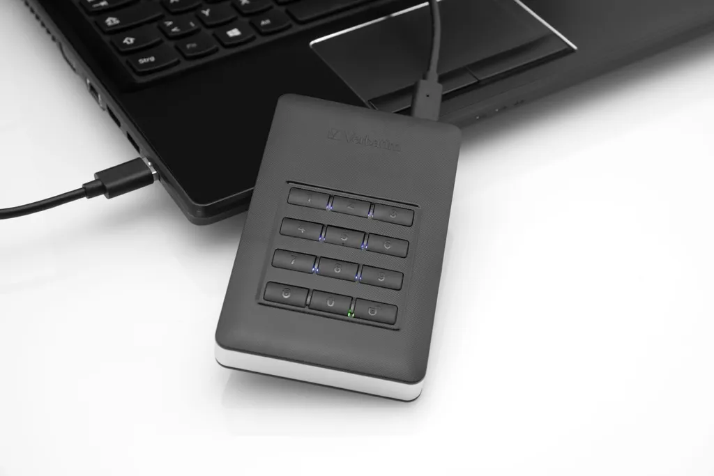 Hard Disk Verbatim 1TB Secure 53401: USB 3.1 e Keypad AES 256-bit - 23