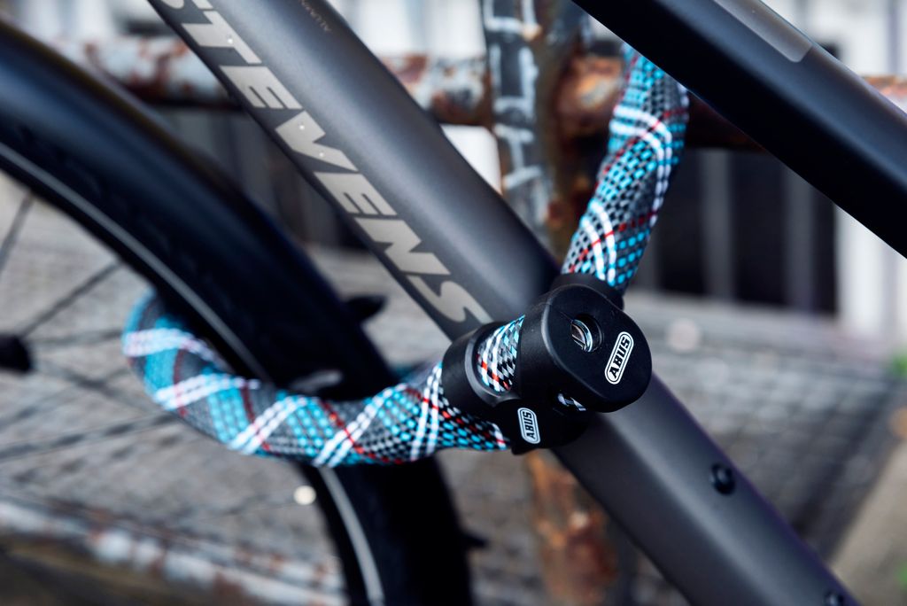 ABUS Kettenschloss IVERA Chain 7210 – Fahrradschloss mit hochflexibler IvyTex-Kunstfaserummantelung – ABUS-Sicherheitslevel 8 – 110 cm – Blau
