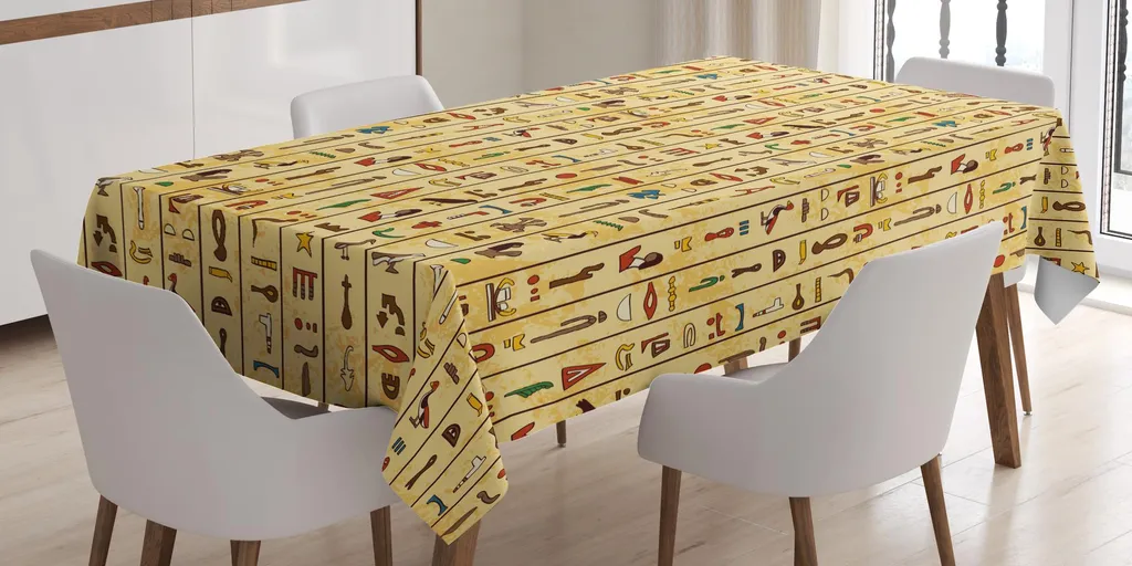 ABAKUHAUS Tovaglia egiziana, antichi geroglifici colorati su sfondo di carta papiro antico - Cultura del Cairo, 140 x 200 cm, multicolore