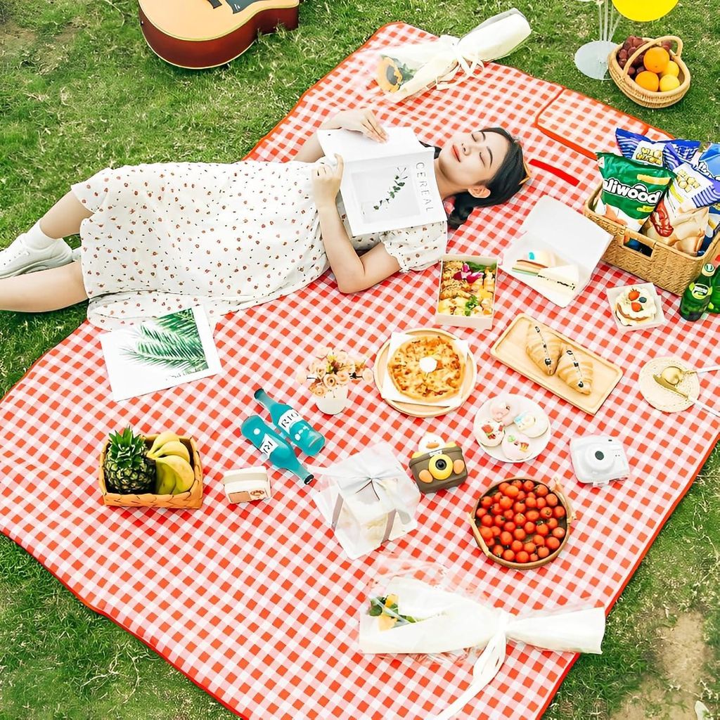 Červená pikniková deka 300 × 200 cm, skládací/s uchem, na Obrázek produktu 