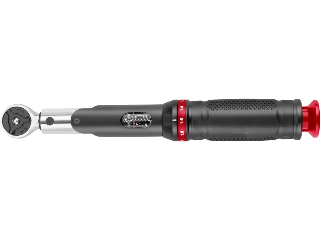 Clé dynamométrique 5-25Nm Fortum en CrV avec mécanisme fluide 72 dents