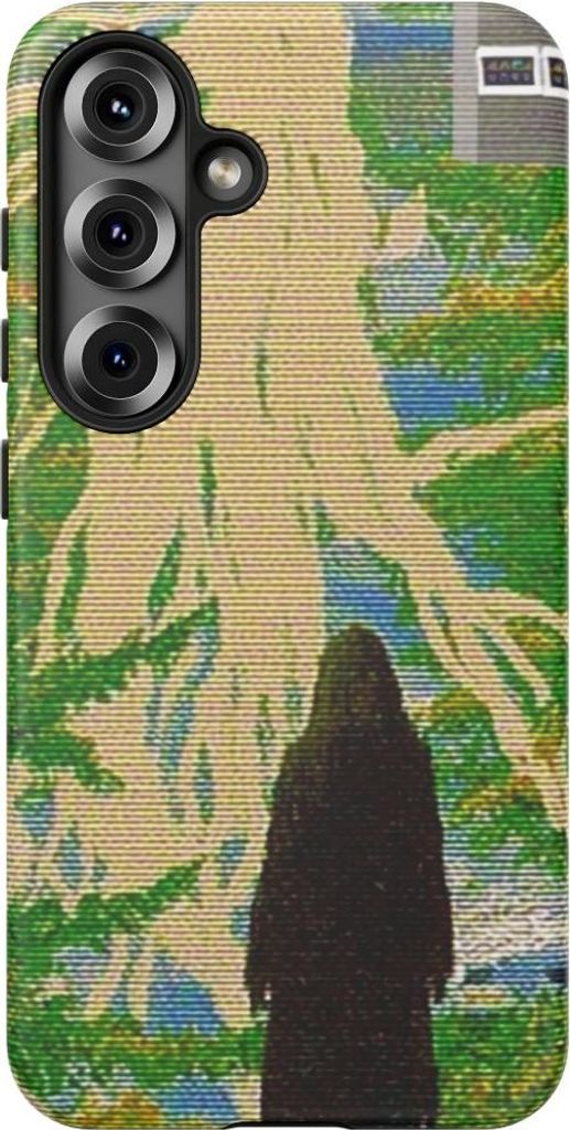 Geheimnisvolle Waldszene mit vermummter Gestalt und Baumwurzeln – Hülle Kompatibel mit Samsung Galaxy S25
