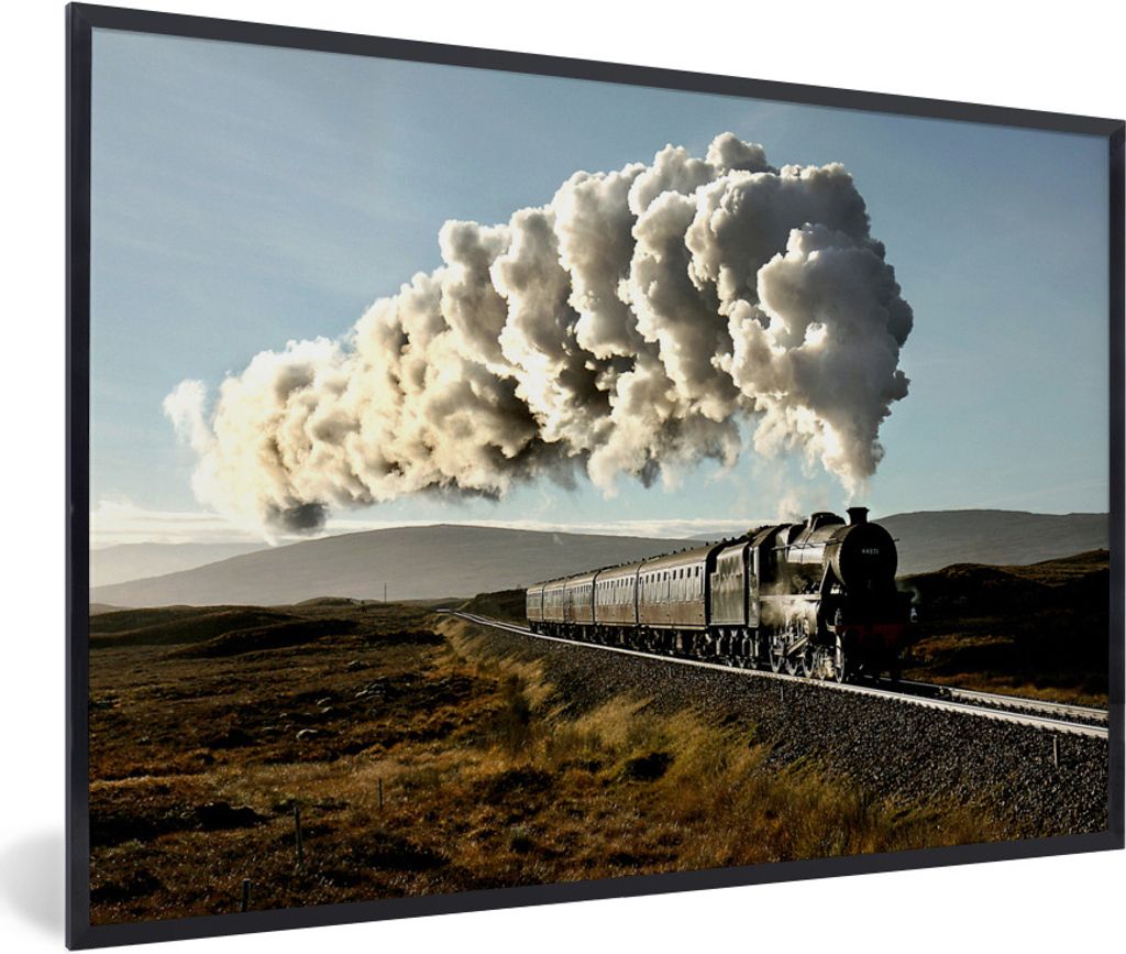 MuchoWow Gerahmtes Poster Ein Dampfzug über eine Brücke mit der grünen Landschaft 90x60 cm - Poster mit Schwarzem Bilderrahmen Wandposter Rahm...
