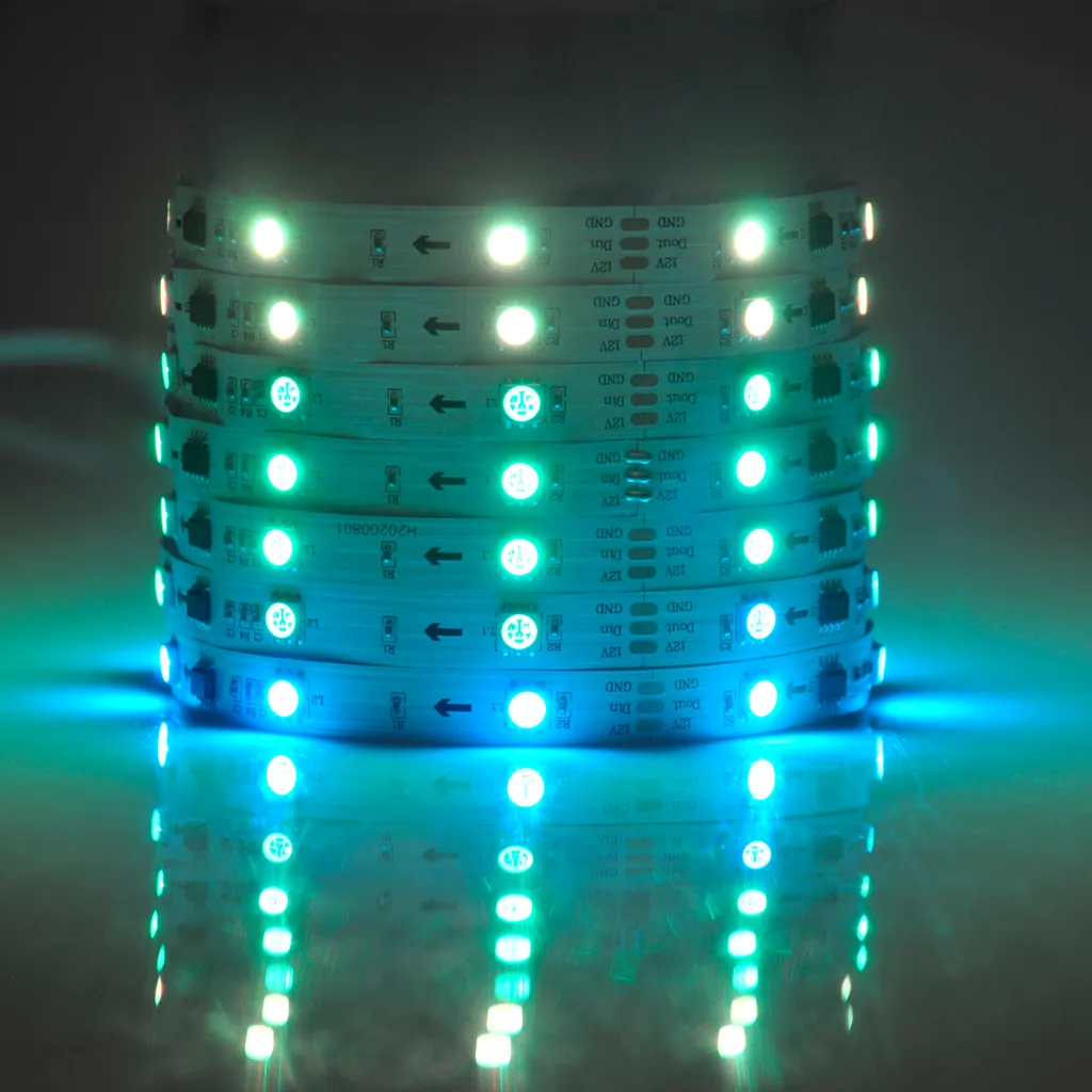Solution éclairage LED MAGIC RGB 5m Polux pour relooker votre intérieur - 12