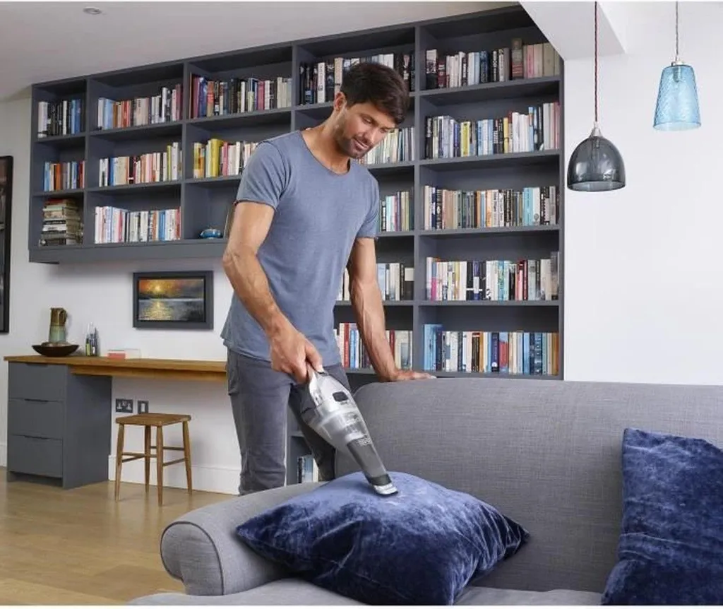 Aspirabriciole Black+Decker 7.2V | Il Regalo Perfetto per la Casa Pulita - 15