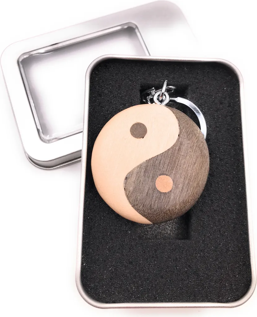Ciondolo Portachiavi Yoga Yin Yang: Simbolo di Equilibrio in Legno