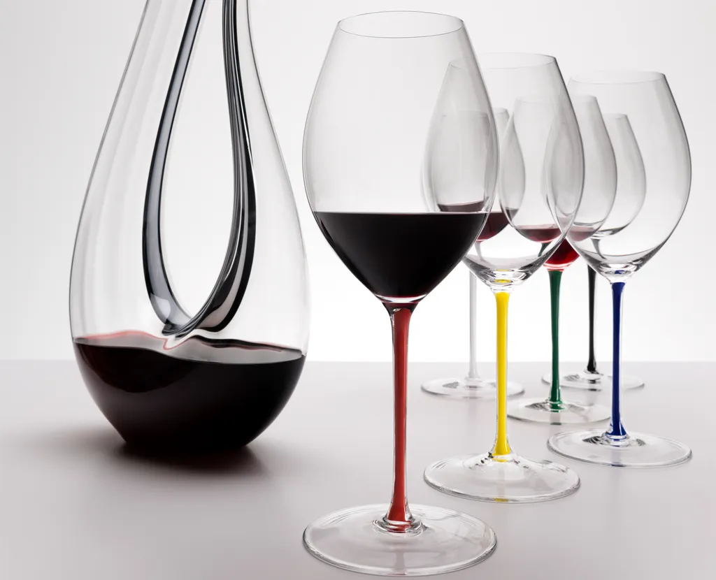 Riedel Fatto A Mano Syrah Pink: L'Arte Veneziana a Tavola