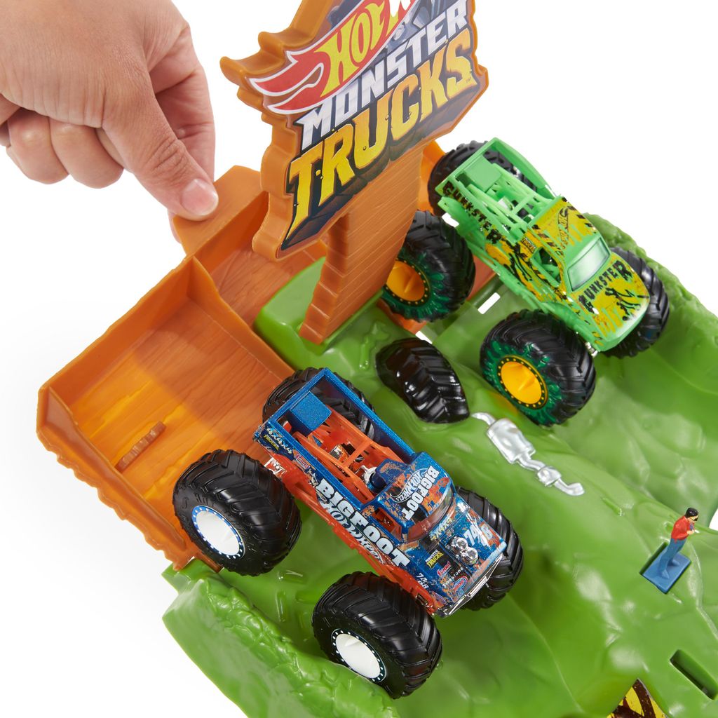 Hot Wheels Monster Trucks Wettkampf Rennstrecke inkl. 2 Produktbild 