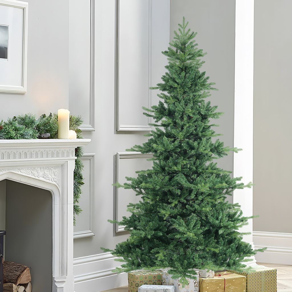 Salcar Künstlicher Weihnachtsbaum Tannenbaum Künstlich Bayerische Tanne, Mix aus PE Spritzguss & PVC, 210cm mit 1475 Spitzen