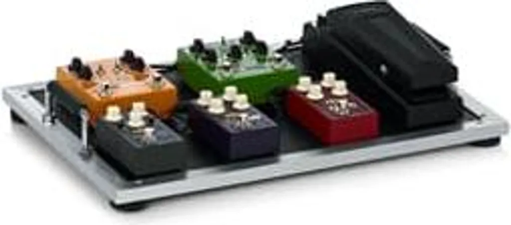 Pédalier de scène G-Tour Pedalboard-SM idéal pour concerts et studio