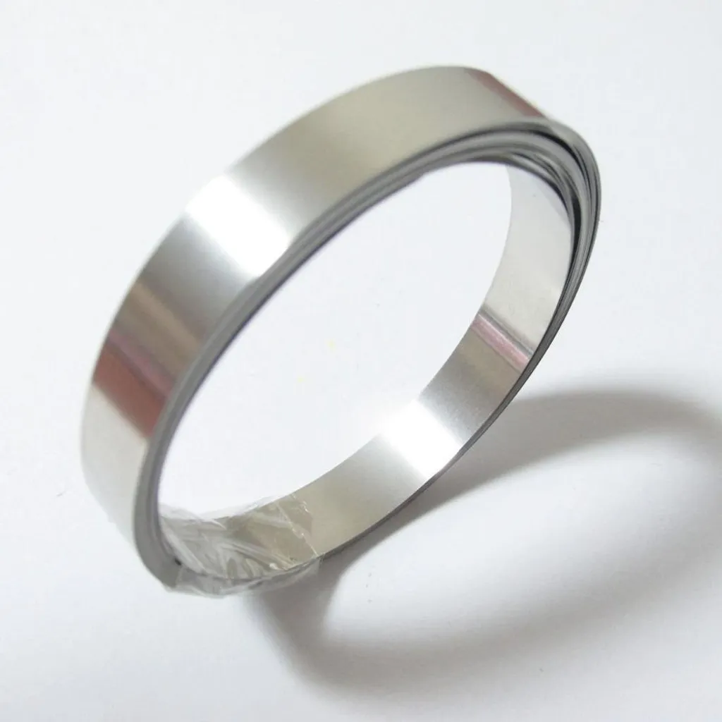Nastro in Nichel 8x0,12mm per Saldatura Batteria 18650 - Alta Qualità